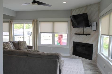 10387 N Leeland Lane Syracuse IN 46567