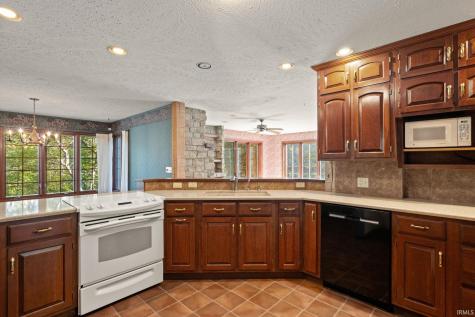 925 W Oakwood Lane Paoli IN 47454