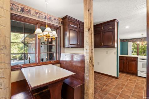 925 W Oakwood Lane Paoli IN 47454