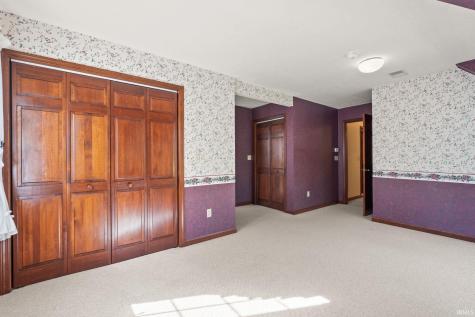 925 W Oakwood Lane Paoli IN 47454