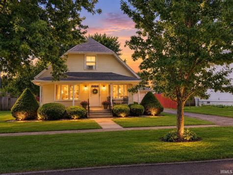 215 E Lyman Street Francesville IN 47946