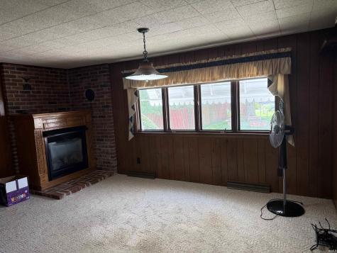 215 E Lyman Street Francesville IN 47946