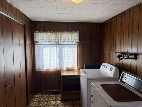 215 E Lyman Street Francesville IN 47946