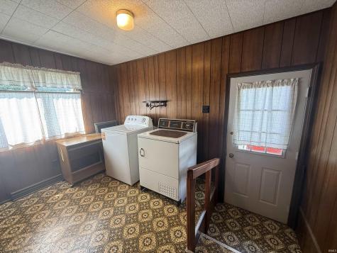 215 E Lyman Street Francesville IN 47946