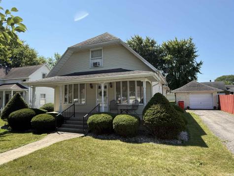 215 E Lyman Street Francesville IN 47946