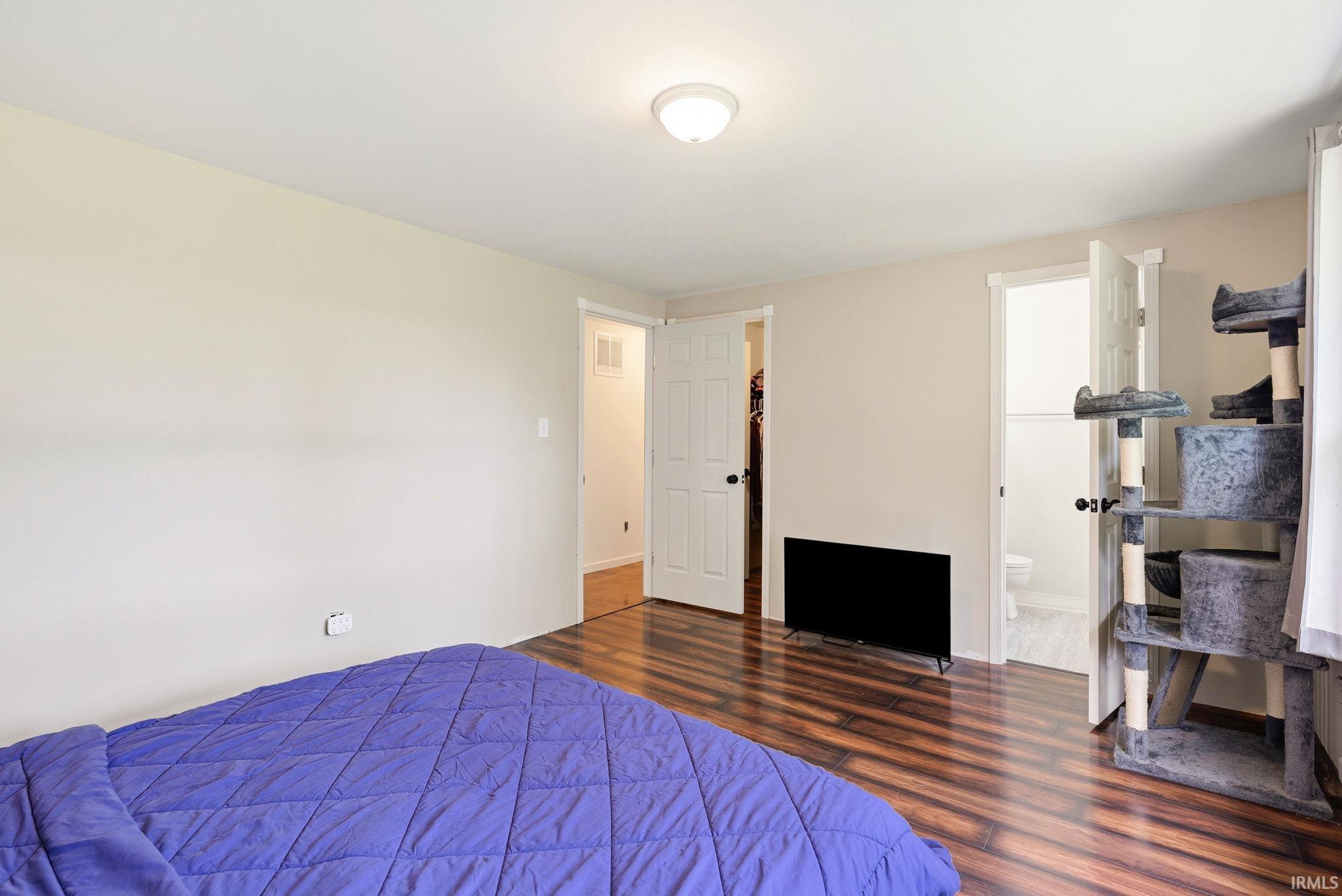 2619 E Robby Drive Warsaw IN 46580