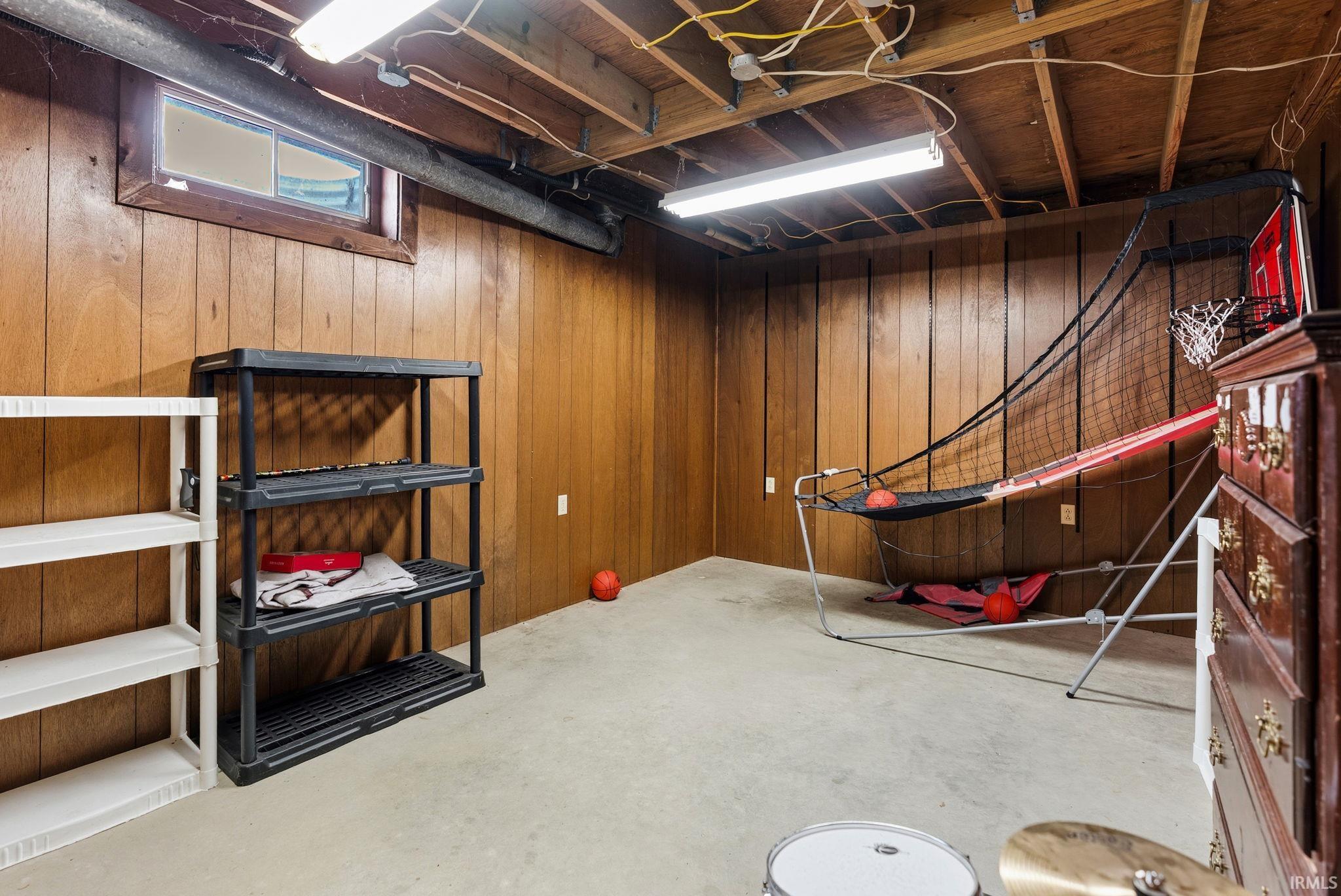 2619 E Robby Drive Warsaw IN 46580