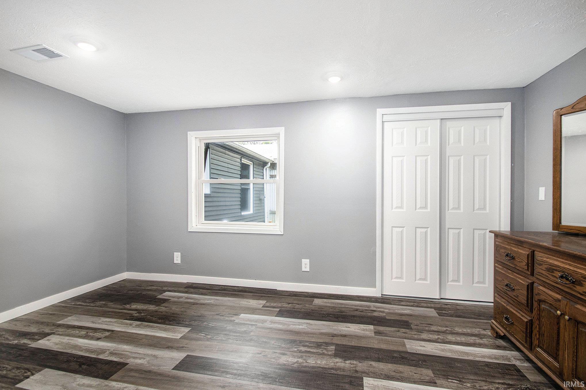 55271 Currant Road Mishawaka IN 46545