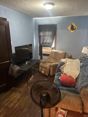 618 N West Street Winchester IN 47394