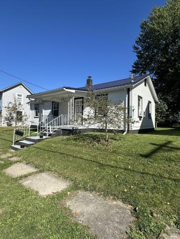 618 N West Street Winchester IN 47394