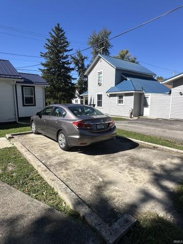 618 N West Street Winchester IN 47394