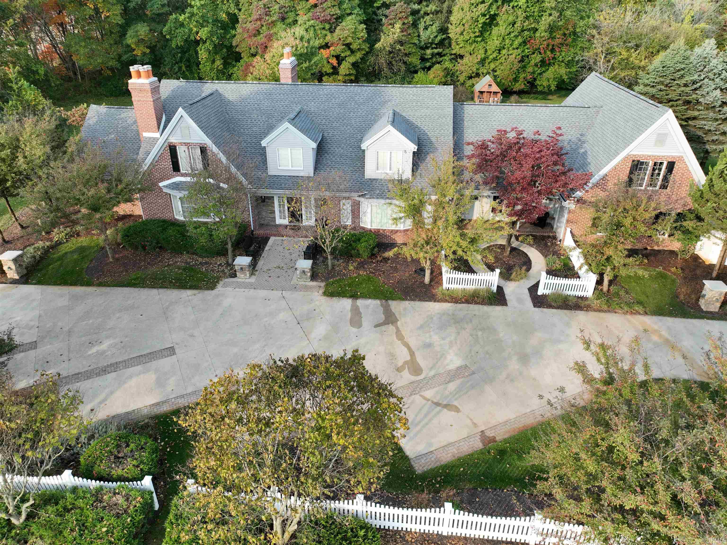 68255 Lilac Road Lakeville IN 46536