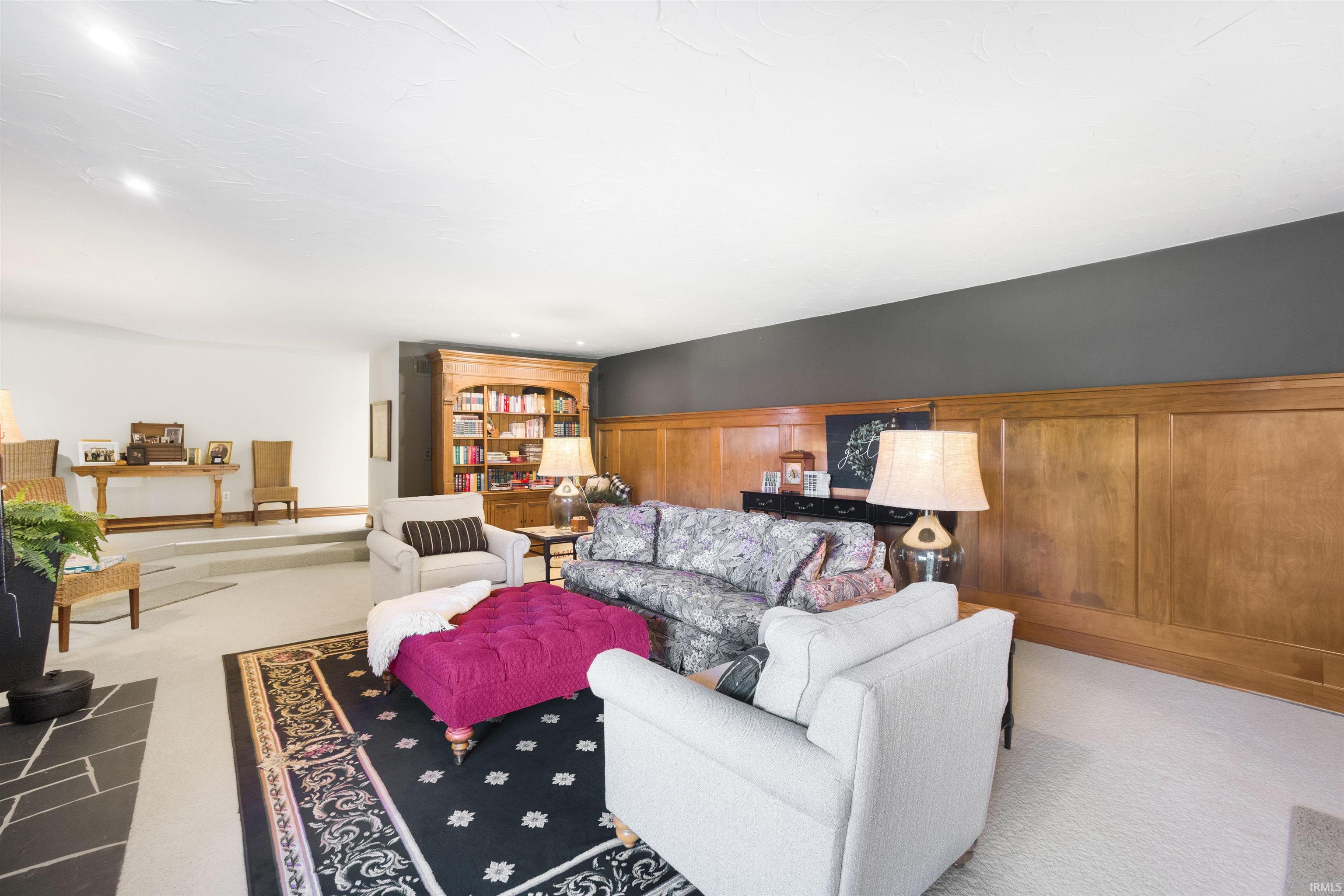 68255 Lilac Road Lakeville IN 46536