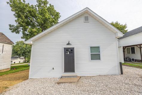 704 E Ninth Street Huntingburg IN 47542