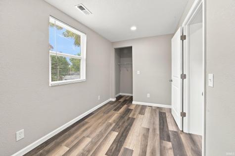 704 E Ninth Street Huntingburg IN 47542