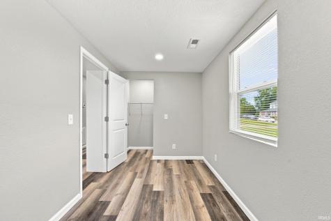 704 E Ninth Street Huntingburg IN 47542