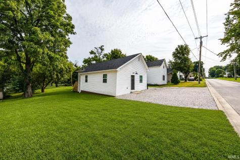 704 E Ninth Street Huntingburg IN 47542