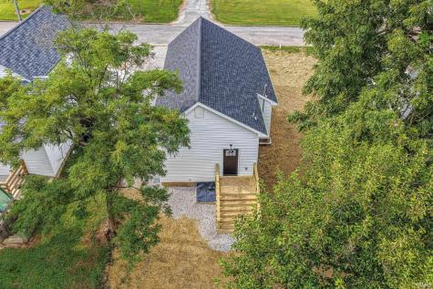704 E Ninth Street Huntingburg IN 47542