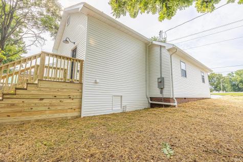 704 E Ninth Street Huntingburg IN 47542