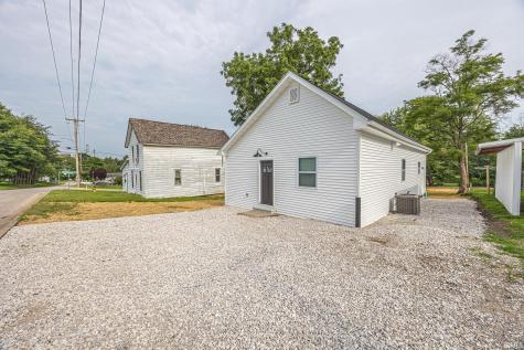 704 E Ninth Street Huntingburg IN 47542