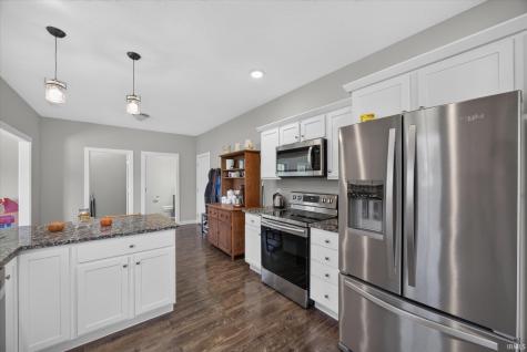 7480 W Raymond Run Ellettsville IN 47429