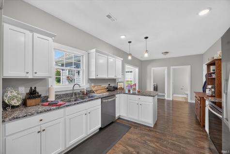 7480 W Raymond Run Ellettsville IN 47429