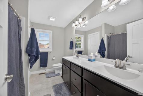 7480 W Raymond Run Ellettsville IN 47429