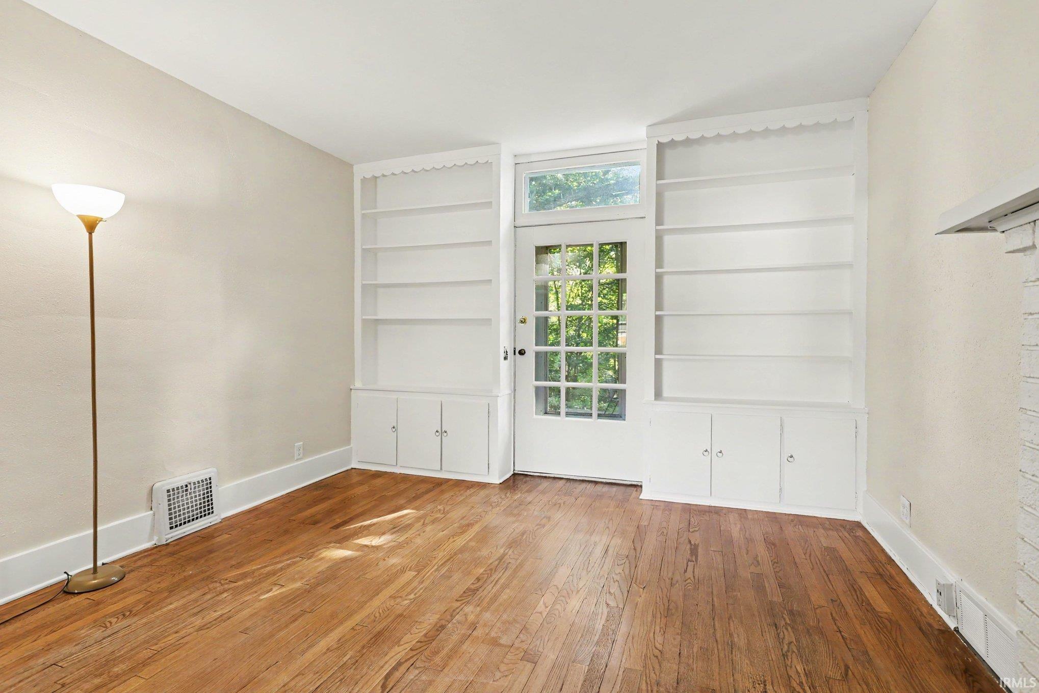 1744 Kessler Boulevard South Bend IN 46616