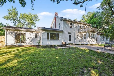 1744 Kessler Boulevard South Bend IN 46616