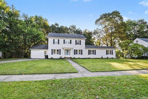 1744 Kessler Boulevard South Bend IN 46616