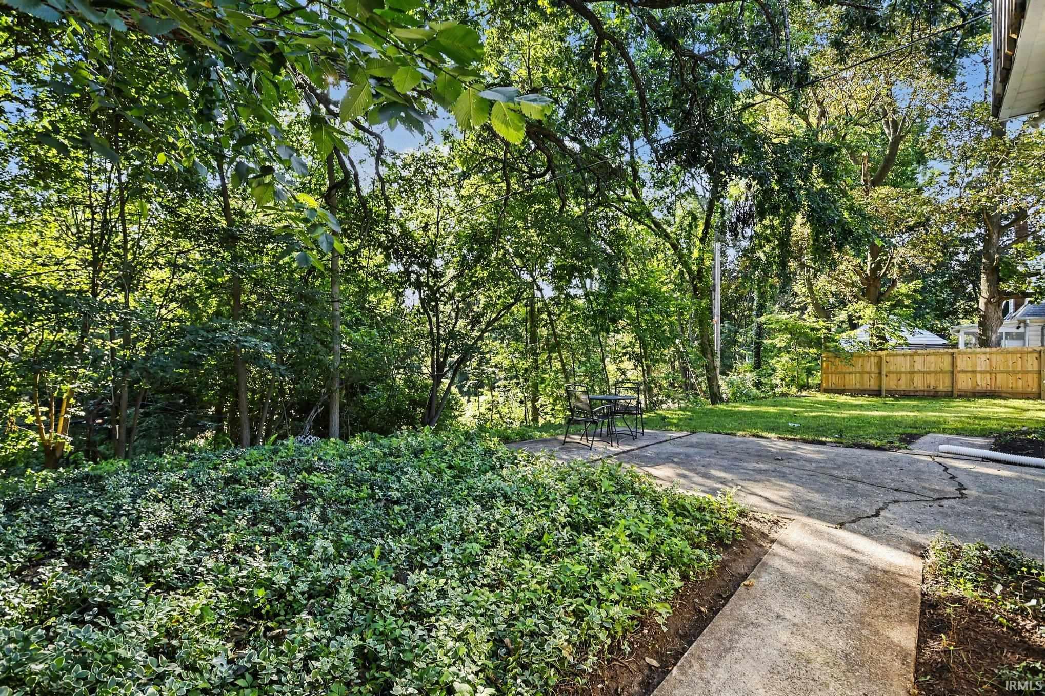 1744 Kessler Boulevard South Bend IN 46616