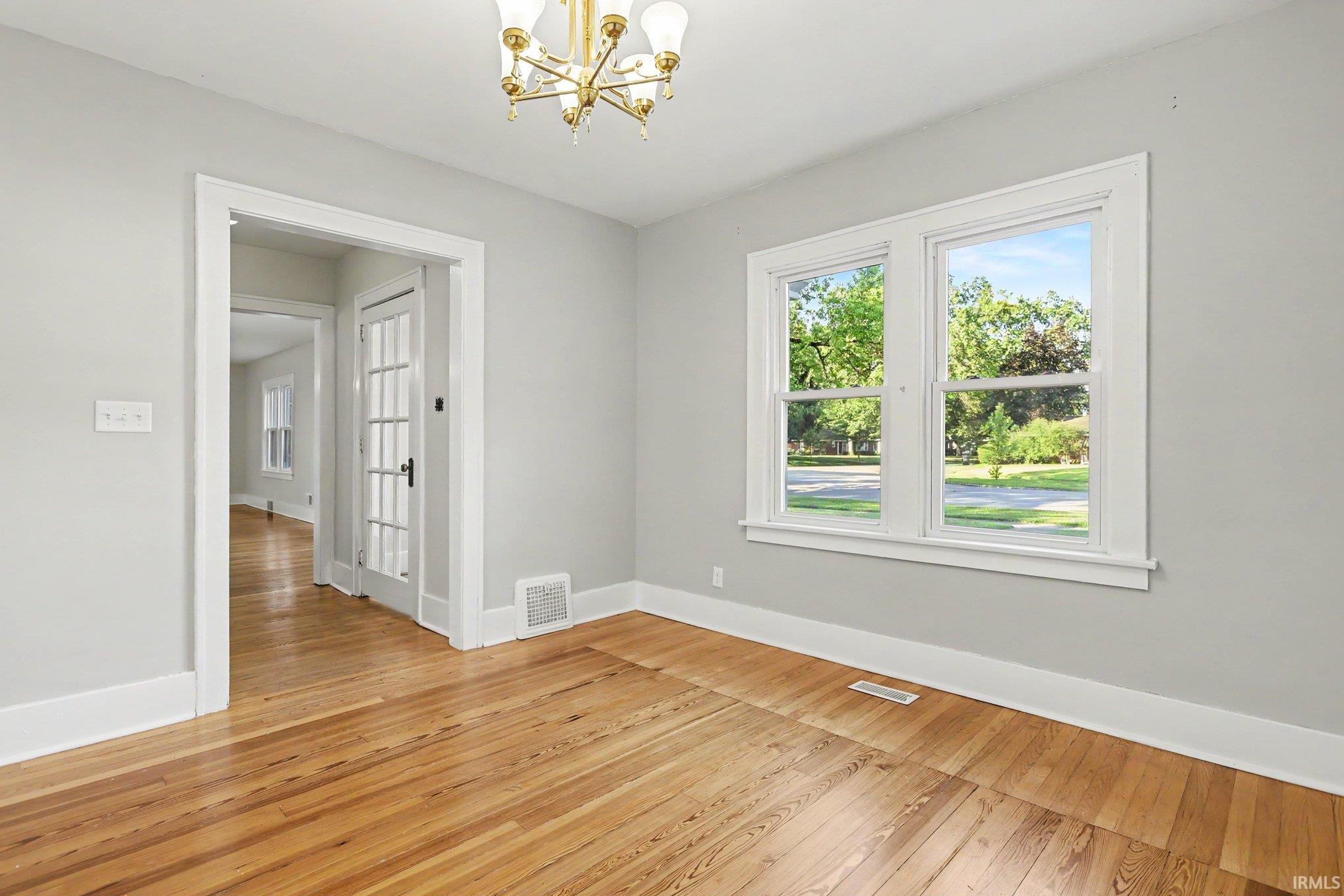 1744 Kessler Boulevard South Bend IN 46616