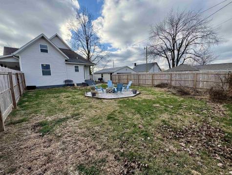 108 E Walnut Street Petersburg IN 47567
