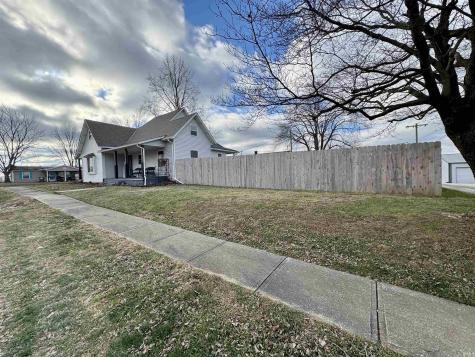 108 E Walnut Street Petersburg IN 47567