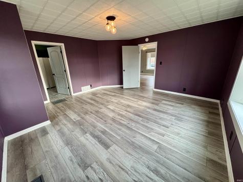108 E Walnut Street Petersburg IN 47567