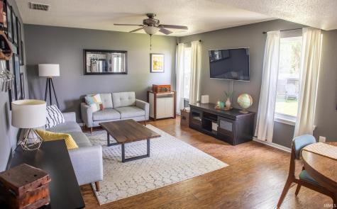 1510 W Edinburgh Bend Bloomington IN 47403