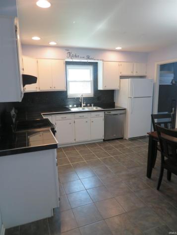 1907 Shepherd Drive Evansville IN 47715