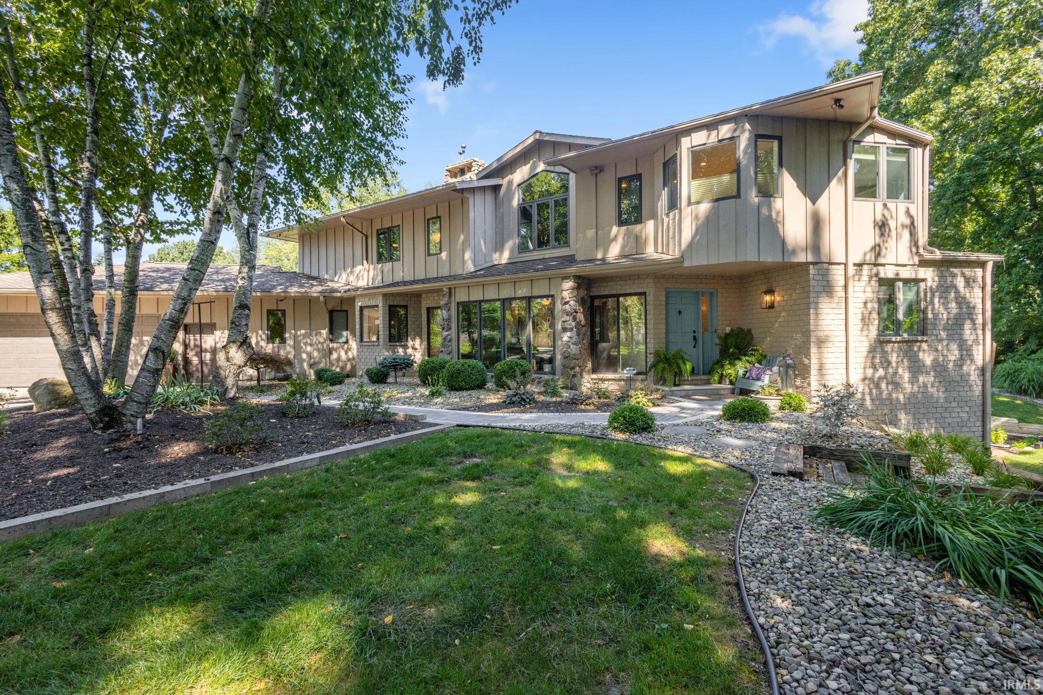 19353 Dorchester Court Bristol IN 46507
