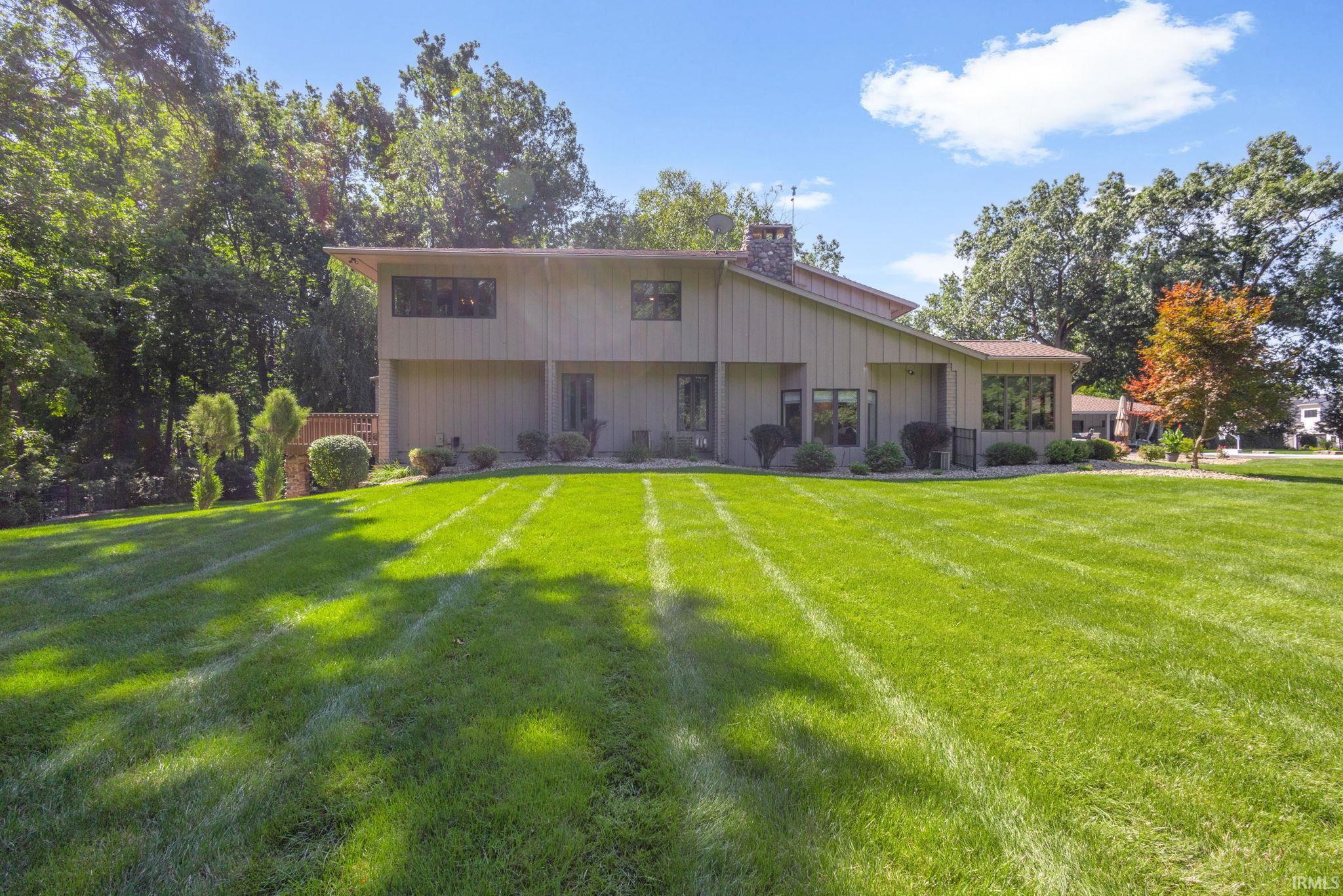 19353 Dorchester Court Bristol IN 46507