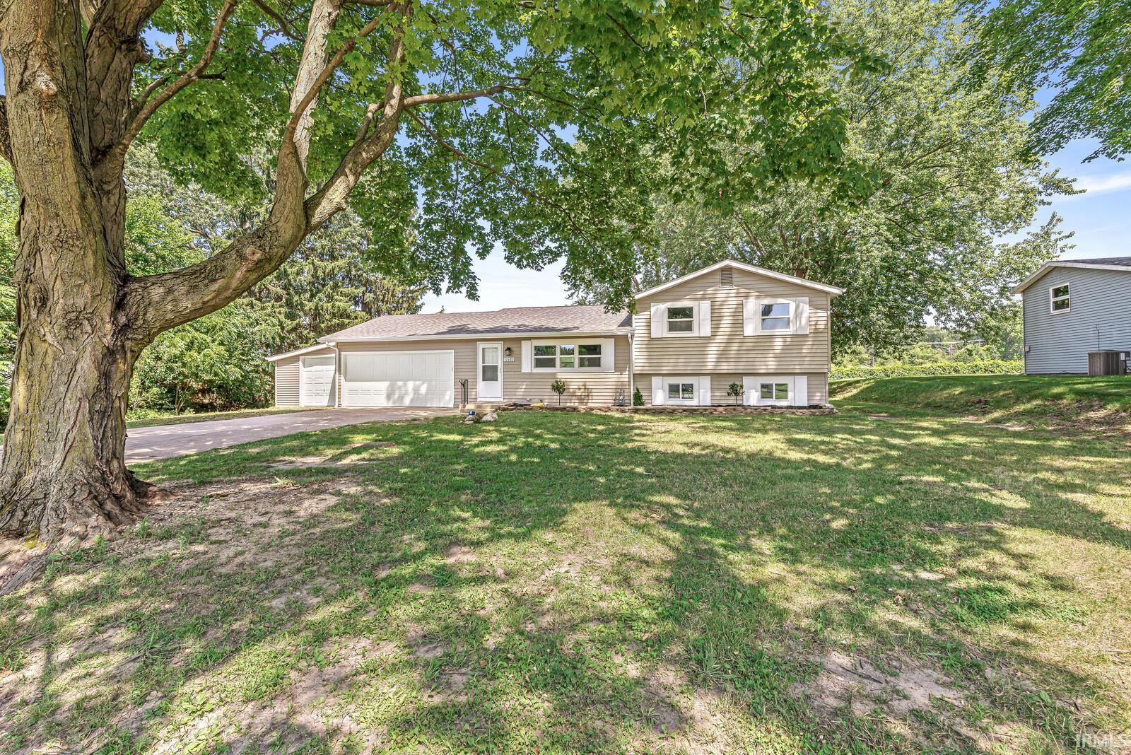 52680 Walsingham Lane South Bend IN 46637
