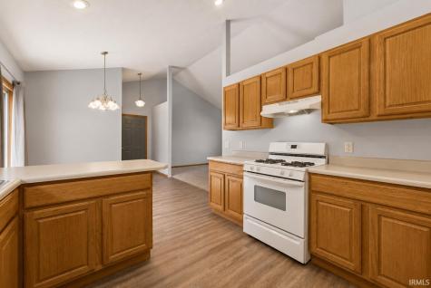 1100 Warana Drive Plymouth IN 46563