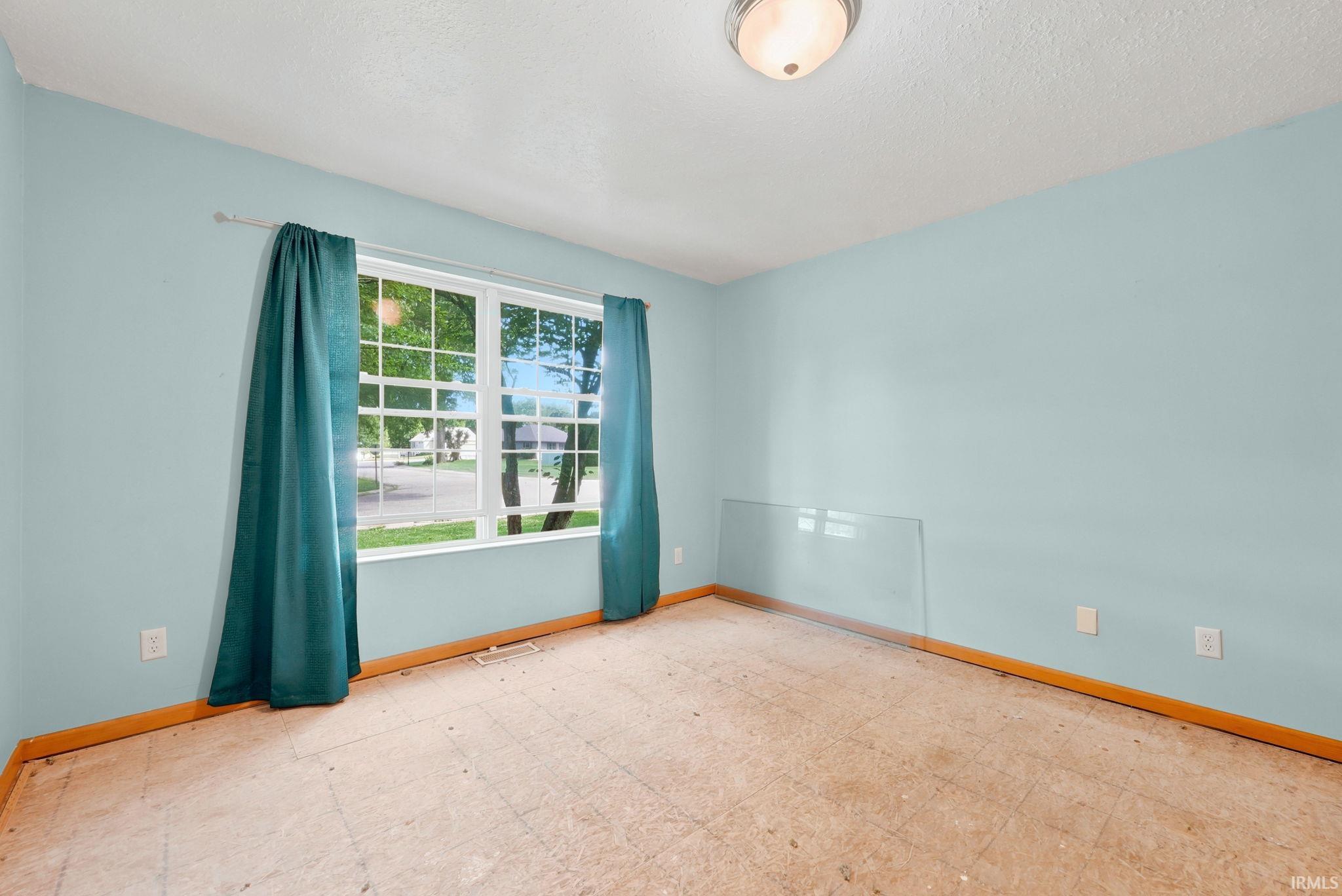1100 Warana Drive Plymouth IN 46563