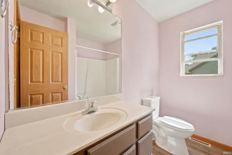 1100 Warana Drive Plymouth IN 46563