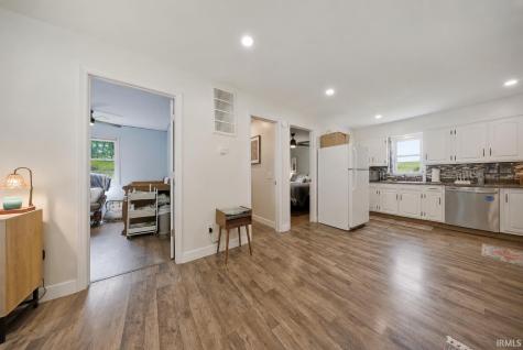 11225 Sharon Drive Evansville IN 47712