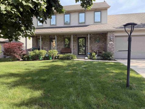 8609 Spring Forest Drive Fort Wayne IN 46804