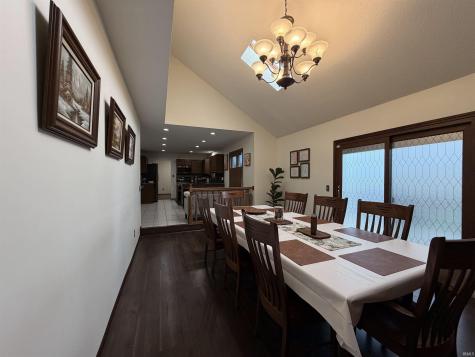 8609 Spring Forest Drive Fort Wayne IN 46804