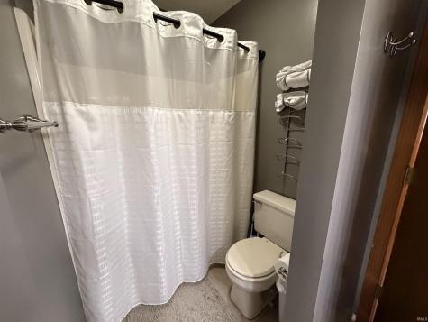 8609 Spring Forest Drive Fort Wayne IN 46804