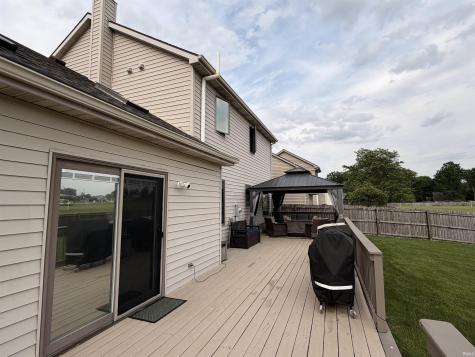 8609 Spring Forest Drive Fort Wayne IN 46804