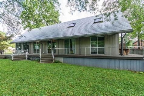 612 N Kerry Drive Bloomington IN 47408
