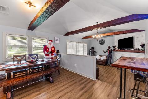 11035 E Cherokee Drive Walkerton IN 46574